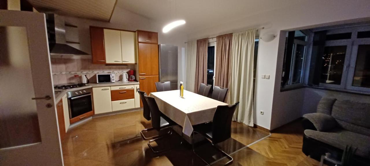 Apartment Nevena أوميس المظهر الخارجي الصورة