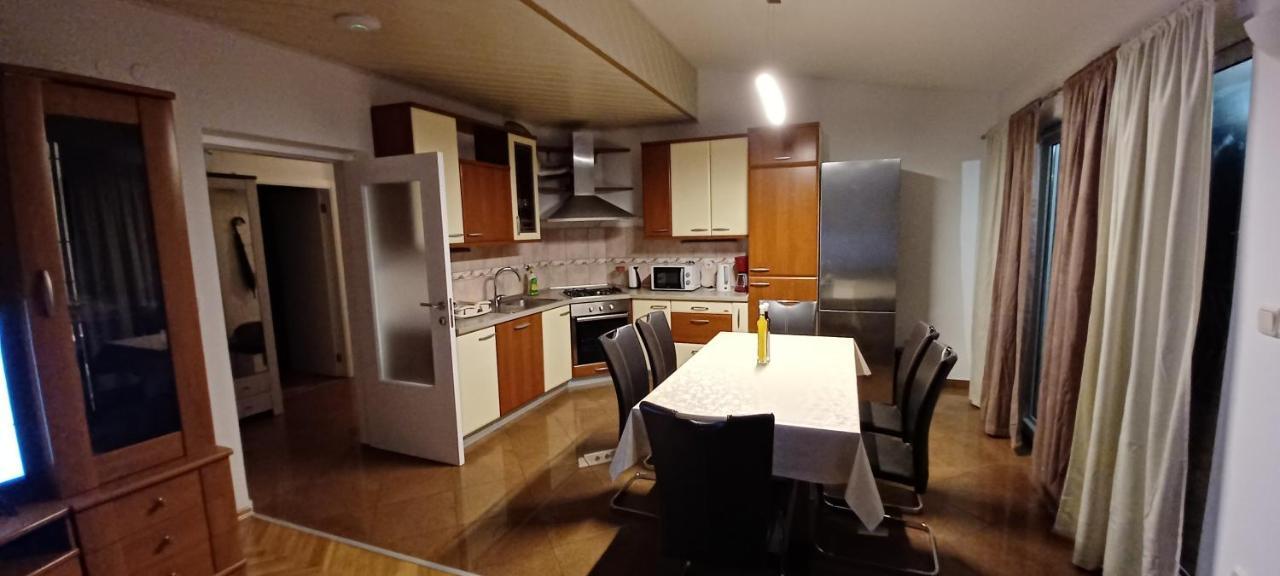Apartment Nevena أوميس المظهر الخارجي الصورة