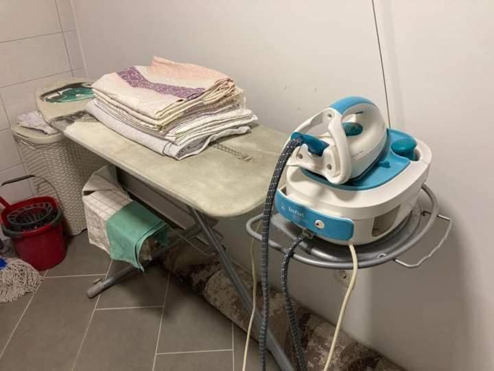 Apartment Nevena أوميس الغرفة الصورة