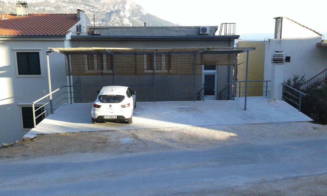 Apartment Nevena أوميس المظهر الخارجي الصورة