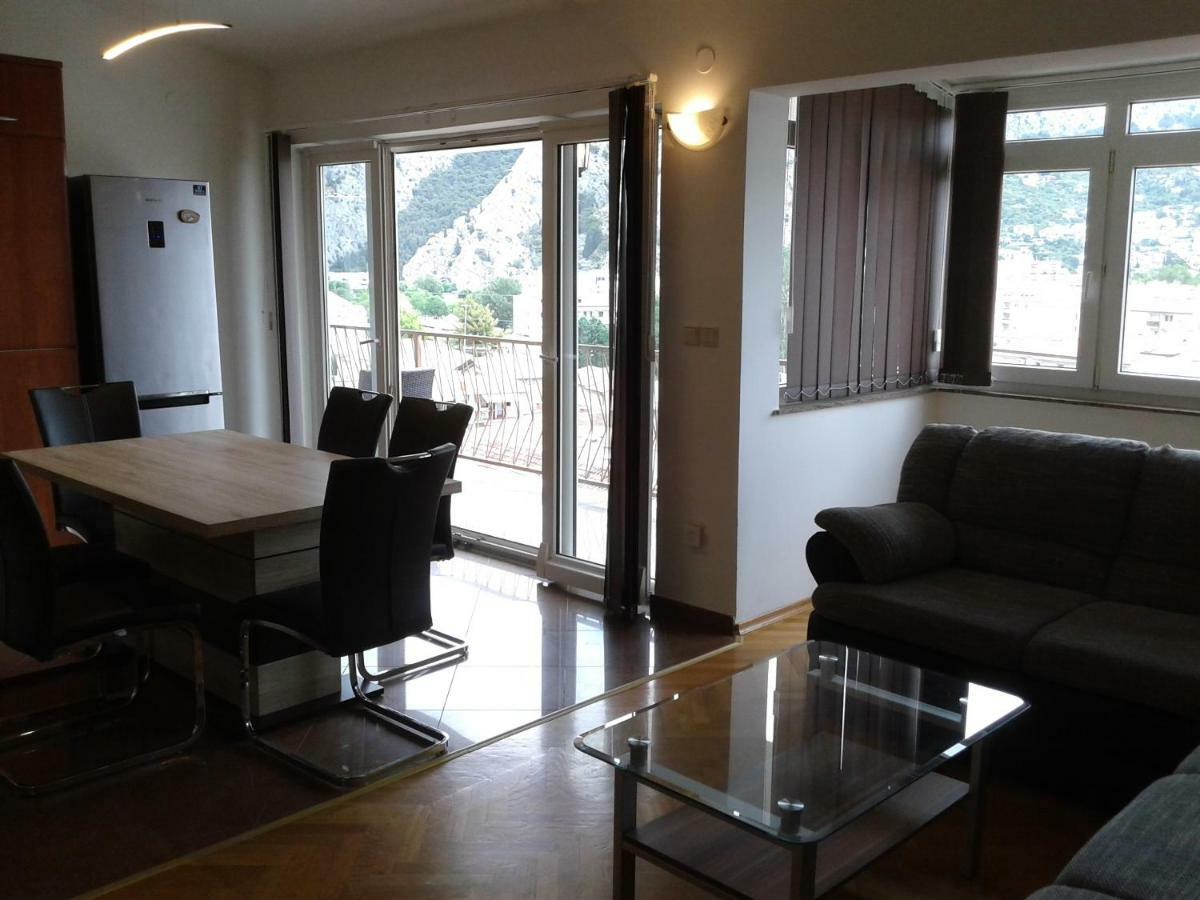 Apartment Nevena أوميس المظهر الخارجي الصورة